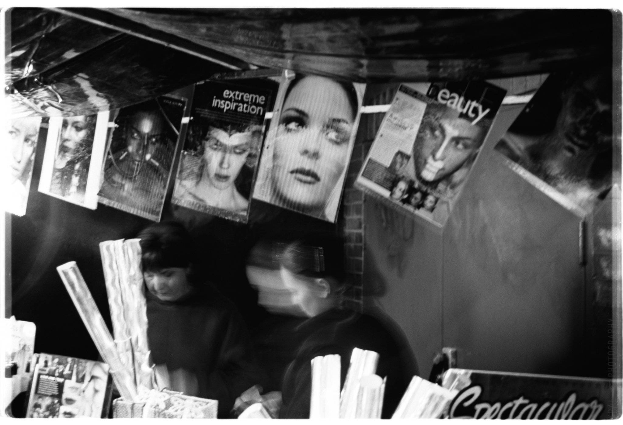 © Holger Kral • Photography - lo-02-07 - 1999, journey, london, street - photo #8 - 