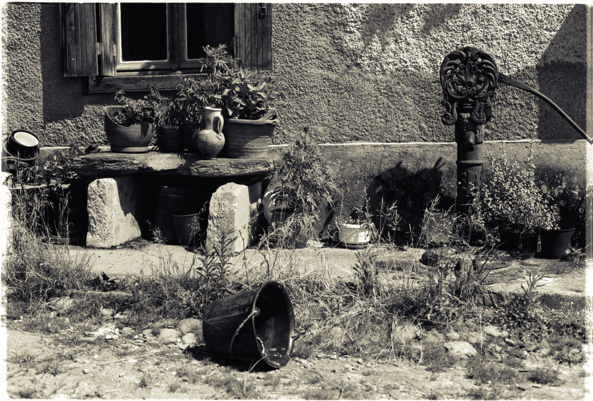 © Holger Kral • Photography - fr00_03_16 - 2000, blackwhite, france, journey - photo #2 - 
