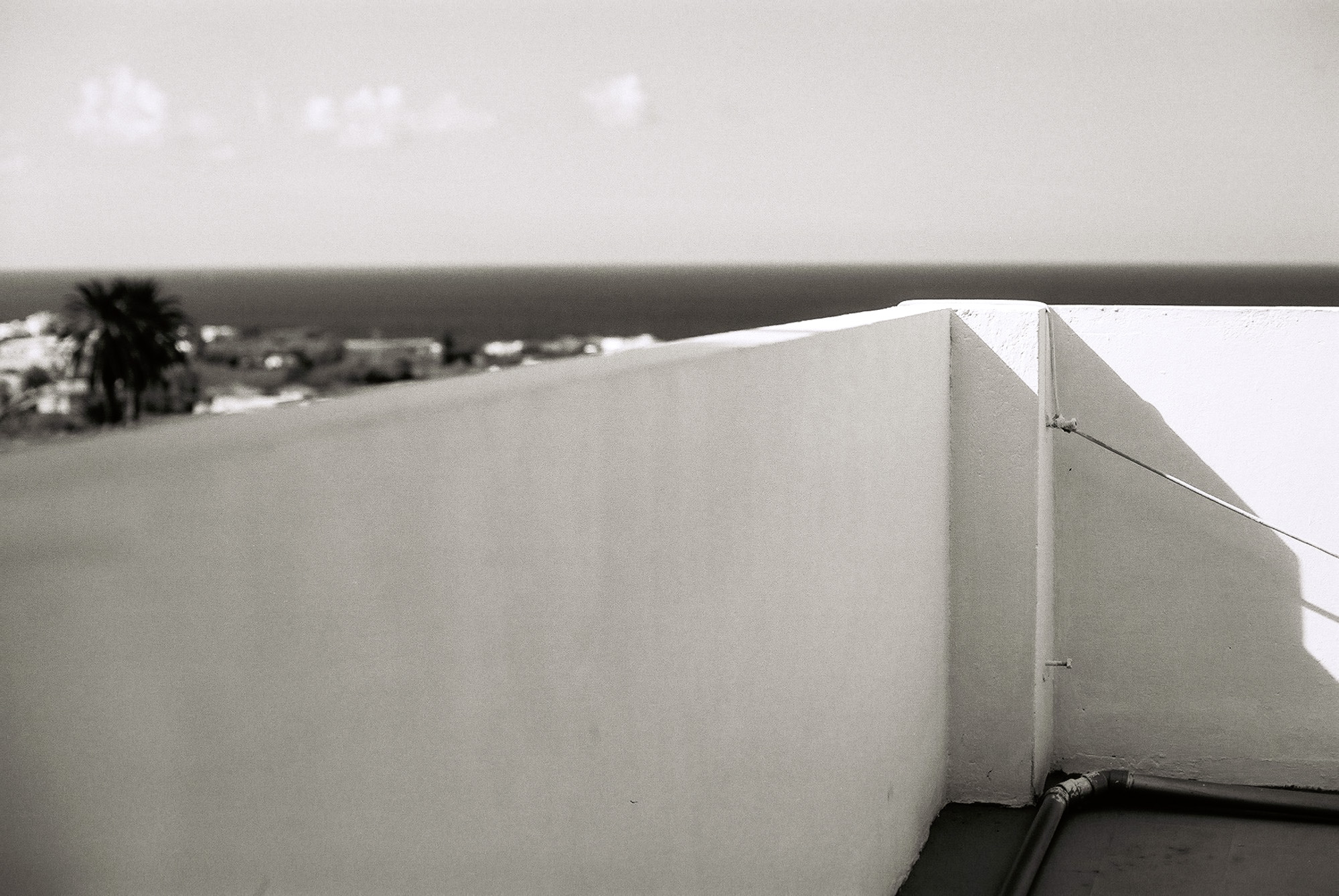 © Holger Kral • Photography - Go04_06_12 - 2004, blackwhite, cosas, gomera, journey, landscape, street - photo #8 - 