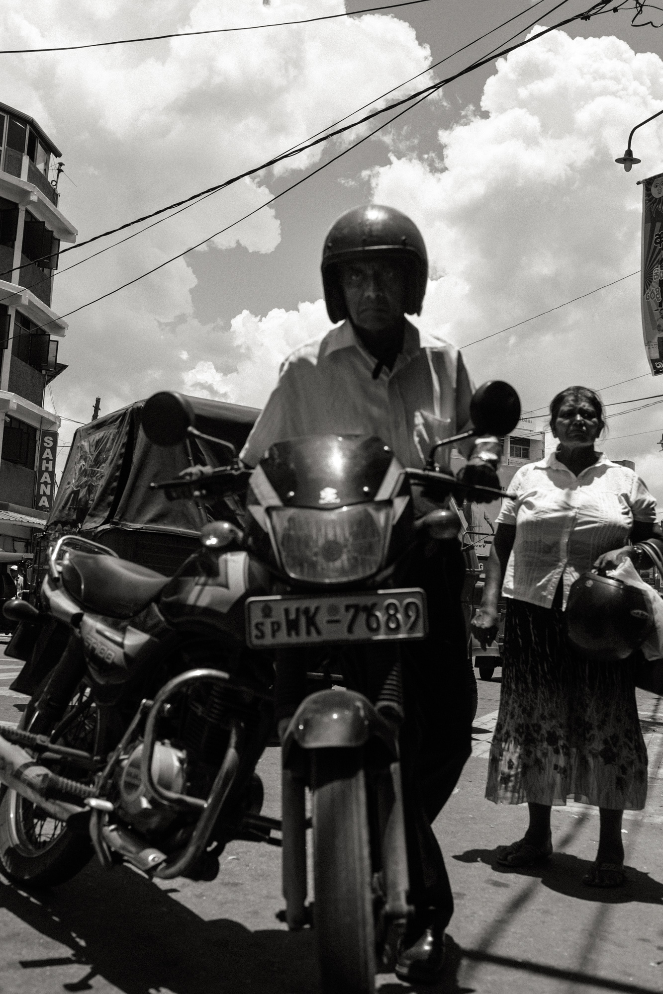 © Holger Kral • Photography - 12-_MG_1268 - 2016, asia, blackwhite, city, countryside, holiday, journey, nature, people, reportage, srilanka, street, summer - photo #11 -